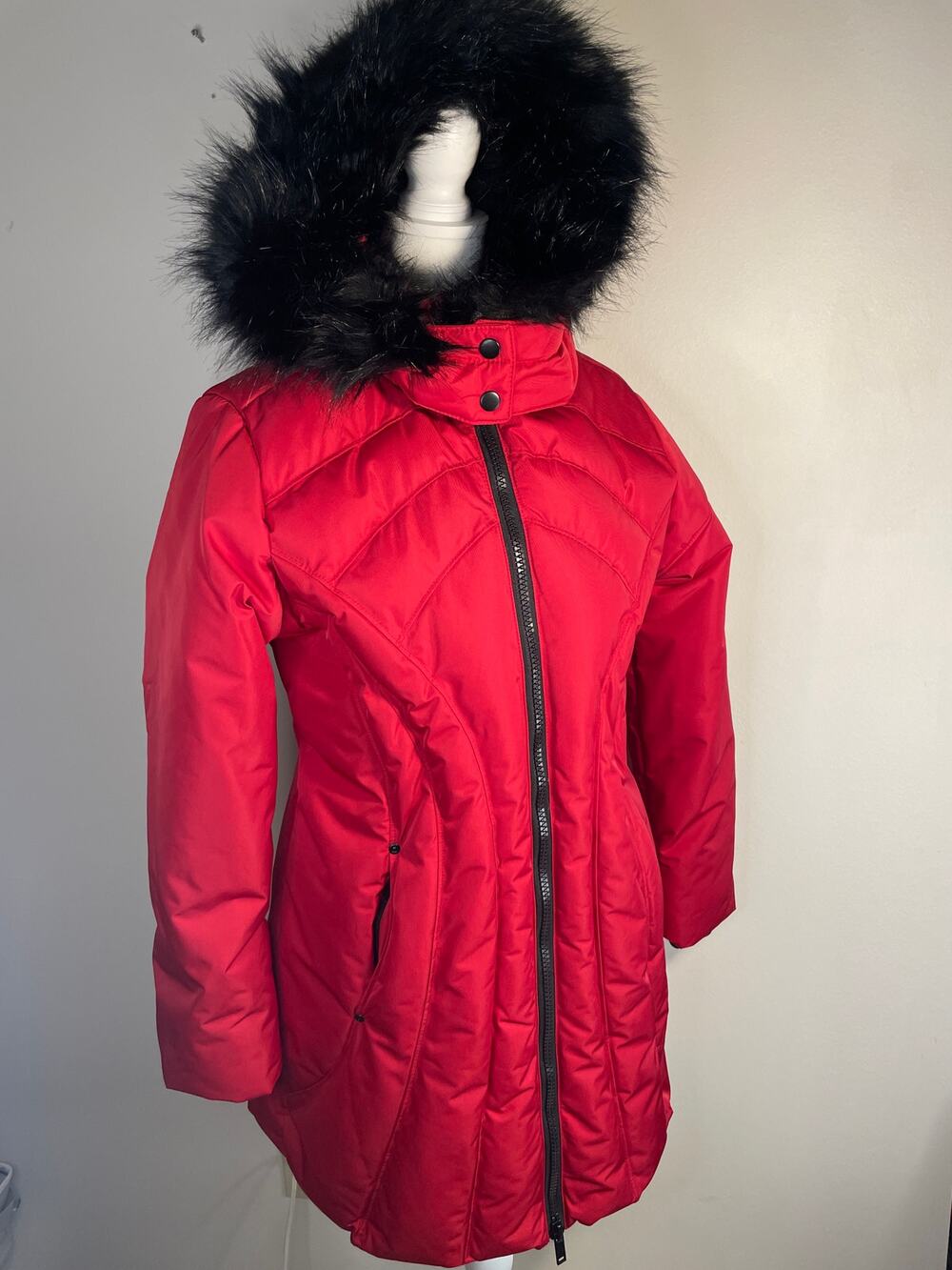 Monroe & Main Red Hooded Coat - Women's Size Small